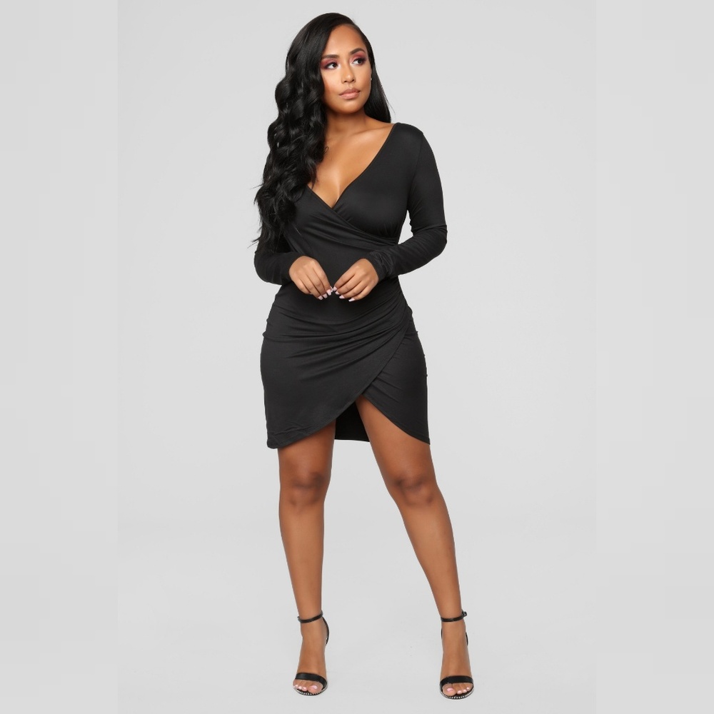 BLACK LONG SLEEVE WRAP DRESS